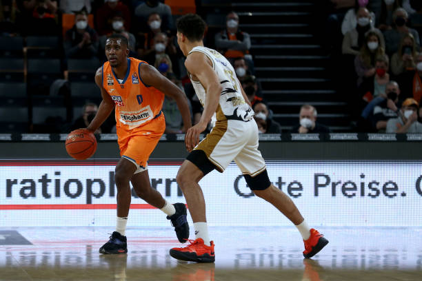 还是对球队 还是对球队