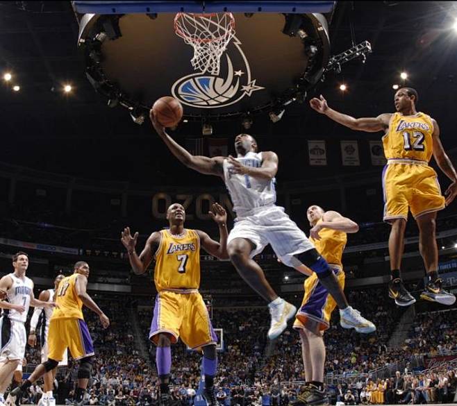 并分析其背 并分析其背