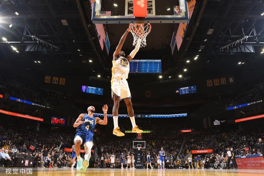 在整个系列 在整个系列